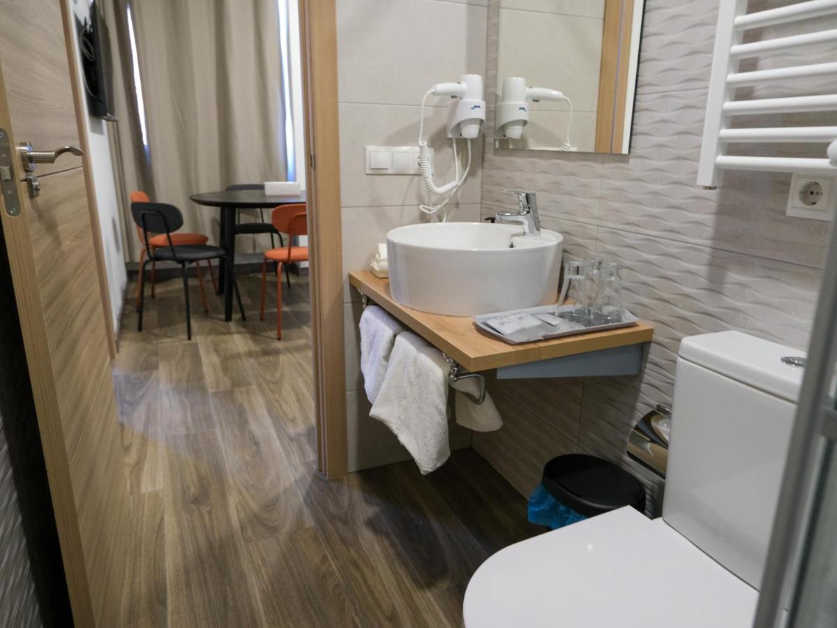 Alianza Suites มาดริด ภายนอก รูปภาพ