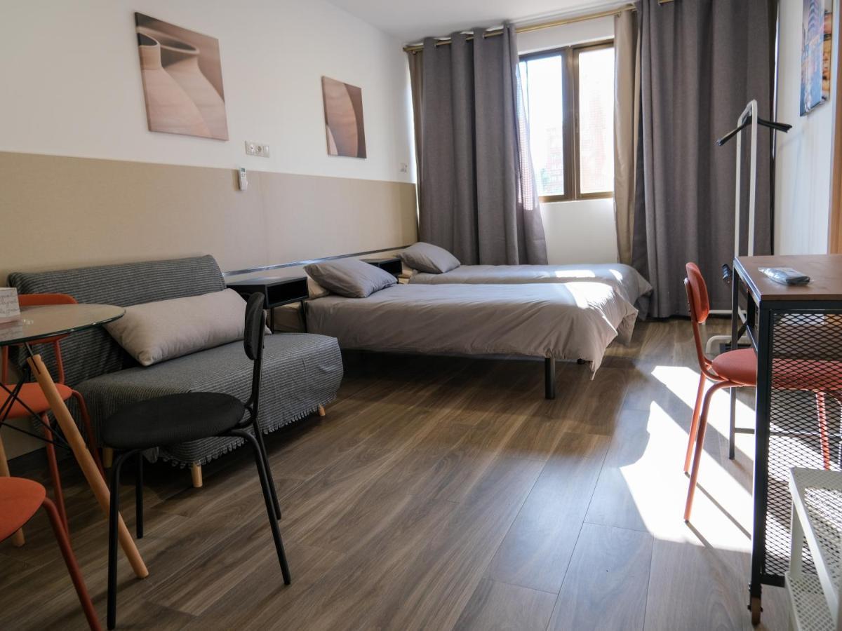 Alianza Suites มาดริด ภายนอก รูปภาพ