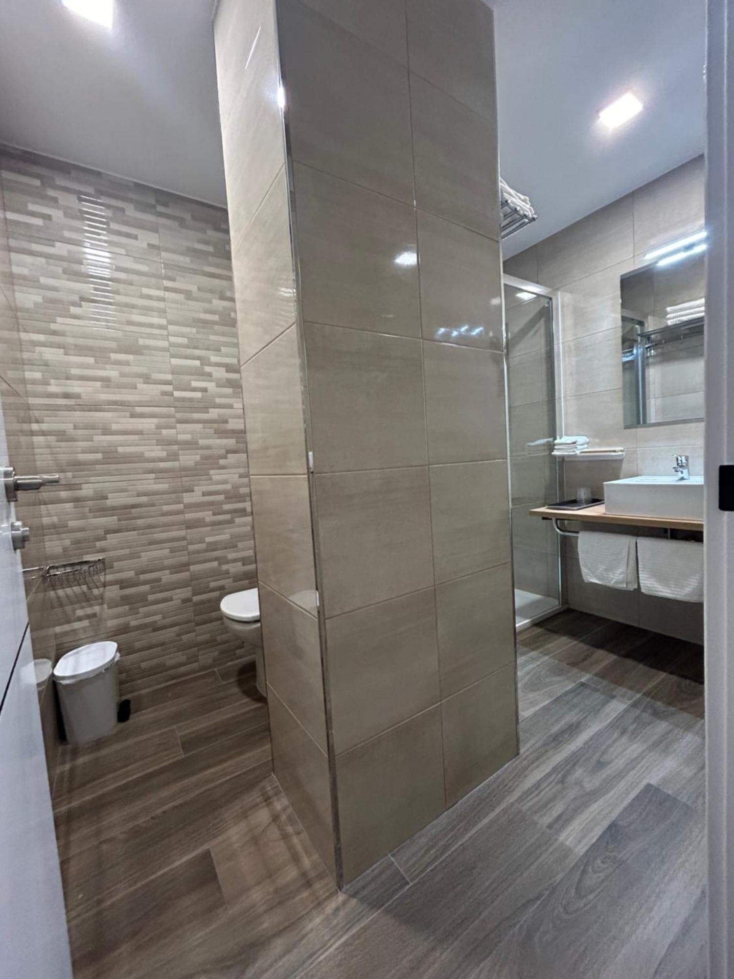 Alianza Suites มาดริด ภายนอก รูปภาพ